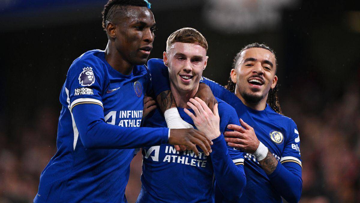 意大利杯赛程吃紧，切尔西冲刺阶段刷新队史纪录，底气十足，年轻球员得到机会的简单介绍